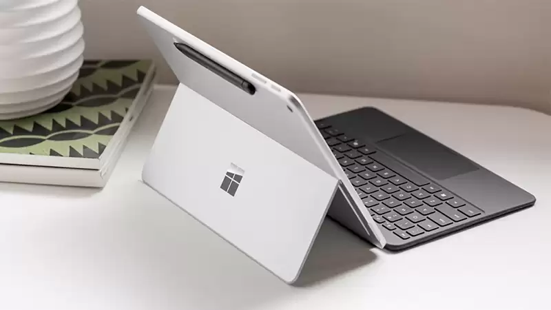gia-Surface-Pro-12-inch